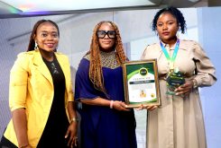 MADE_IN_NIGERIA_AWARD_Photo_700x472