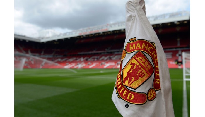 Man-United-flag