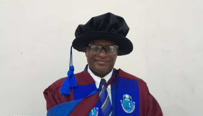 Ofon Udofia: Man with proud background as newspaper vendor bags PhD in Uniport