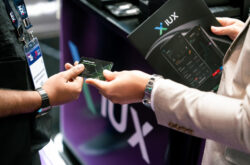 iux
