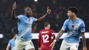 Jeremy-doku-man-city (1)