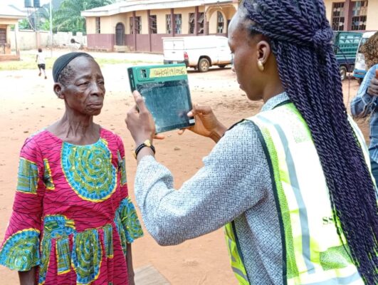 Anambra guber: BVAS slow in capturing voters in Nnwei North