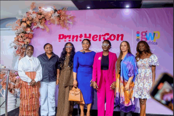 Girls in print pix