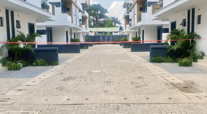 Claren Villas