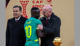 Gianni infantino-Sadio-mane