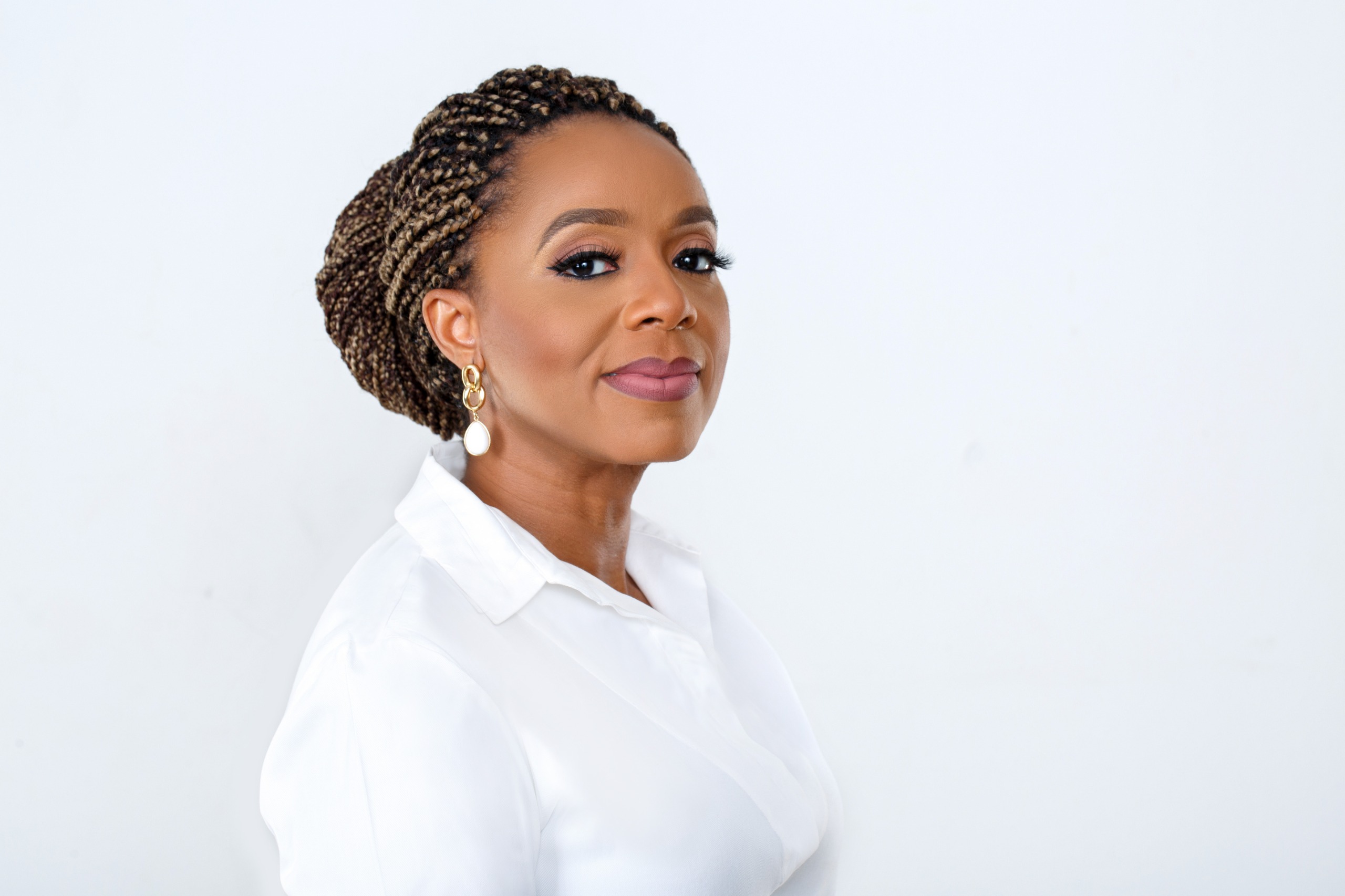 Uzoamaka Oshogwe 