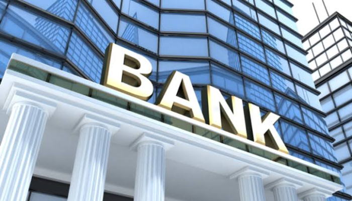 African banks outperform EM peers as margins climb