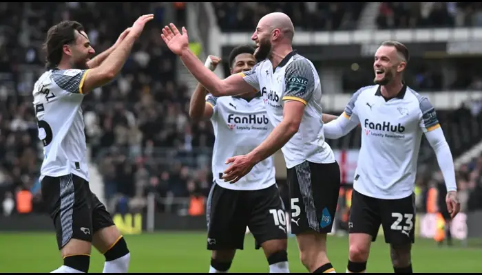 Lampard’s Coventry moves eight points clear of Championship table