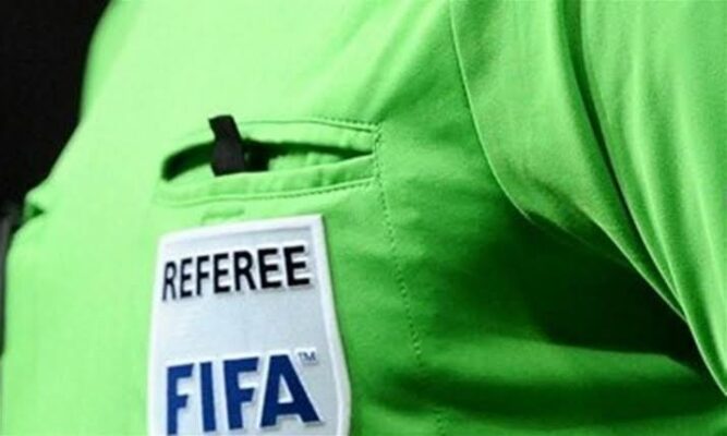 FIFA-referees