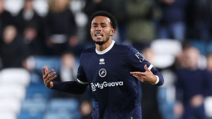 skysports-femi-azeez-millwall_7092990