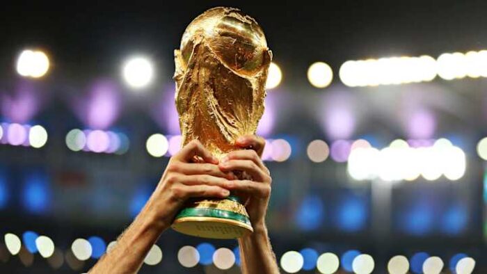 world-cup-trophy-4