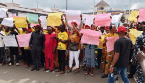 Protest rocks Anambra Govt House over APGA primaries