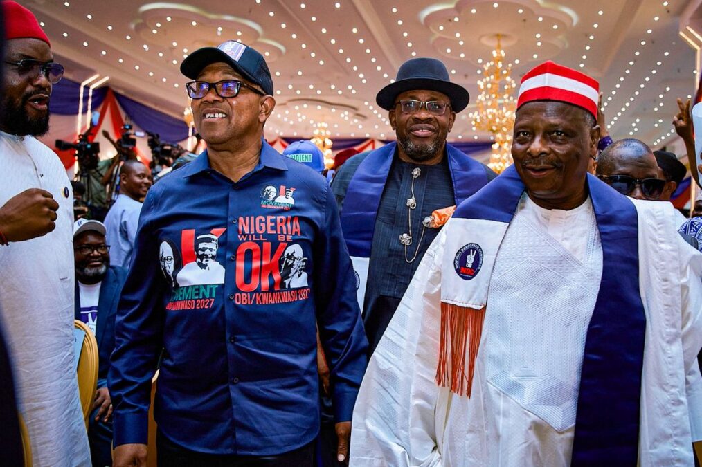 2027: Pandemonium in Kano as youths burn Obi-Kwankwaso campaign posters
