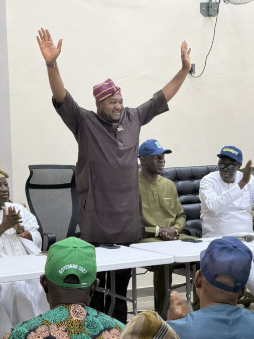 APM unveils Ogbomoso-born Salawu as Oyo deputy governorship candidate