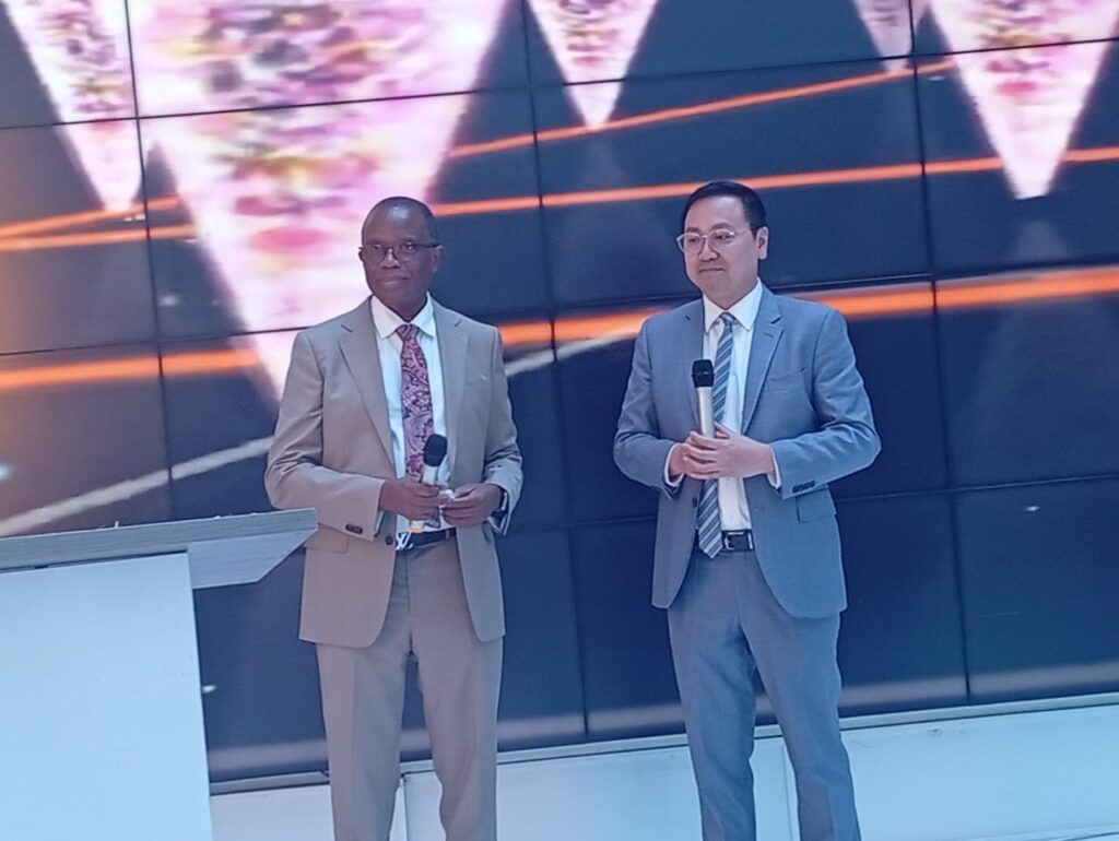 21st Century Technologies, China Mobile unveil AI-ready cloud platform to crash local enterprise costs
