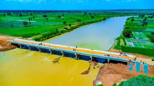 Kaduna : un pont reconstruit sort 25 000 habitants de l'isolement