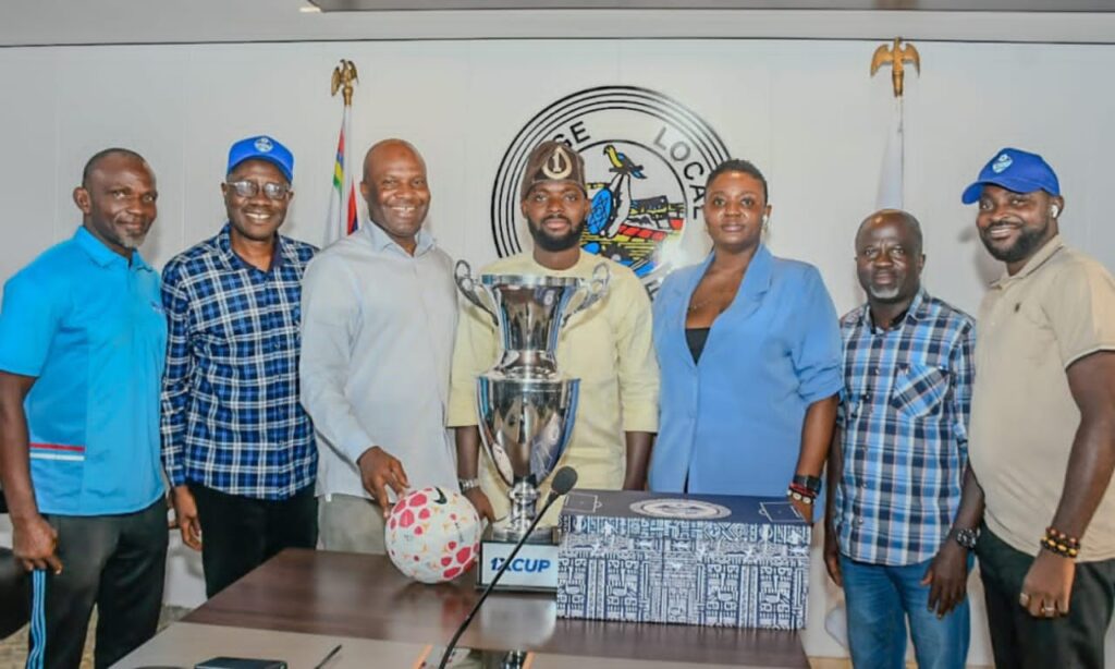 1xCup Trophy tour to The Executive Chairman of Agege Local Government, Hon Abdul-Ganiyu Vinod Obasa