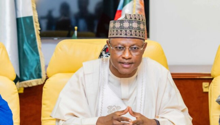 Kaduna governor gives financial lifeline to 97 freed inmates, urges fresh start