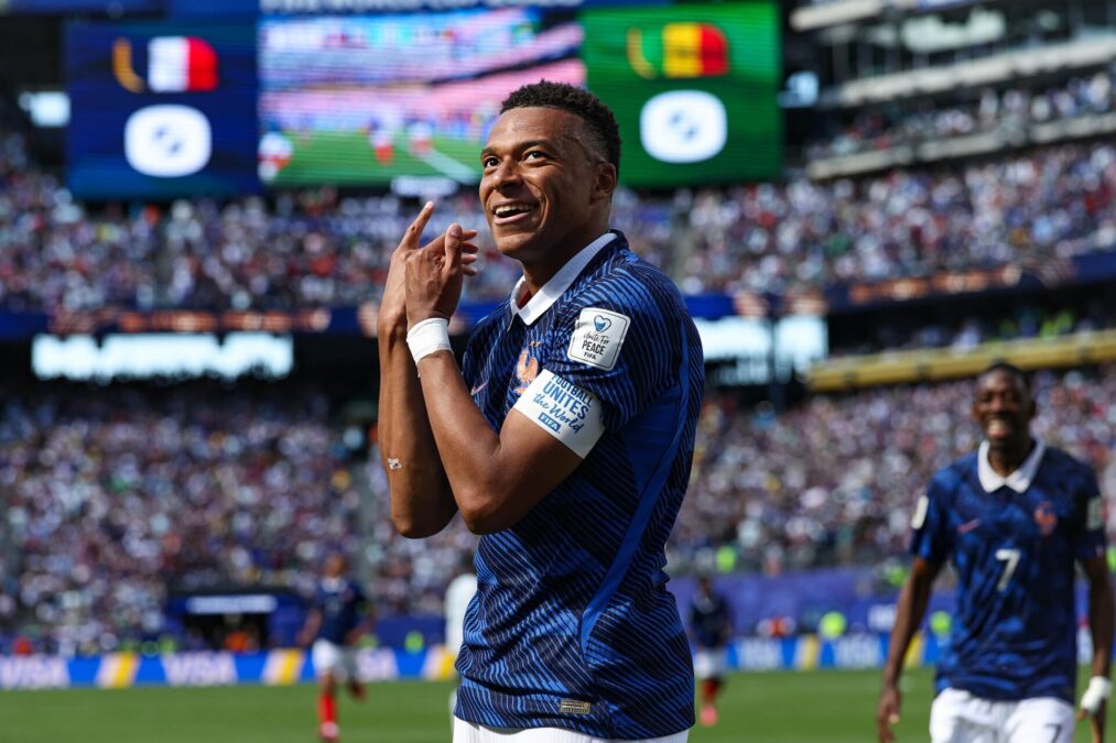 Kylian Mbappe celebrate