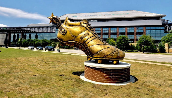Nigerian sculptor installs World Cup Golden Boots at Dallas’s AT&T Stadium