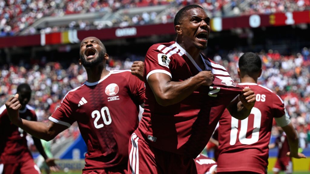 Qatar claim first World Cup point against Switzerland