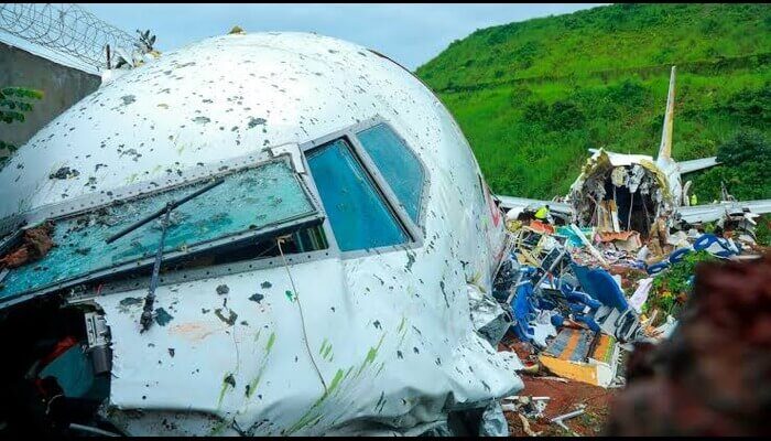 All 12 passengers die in US plane crash in Missouri