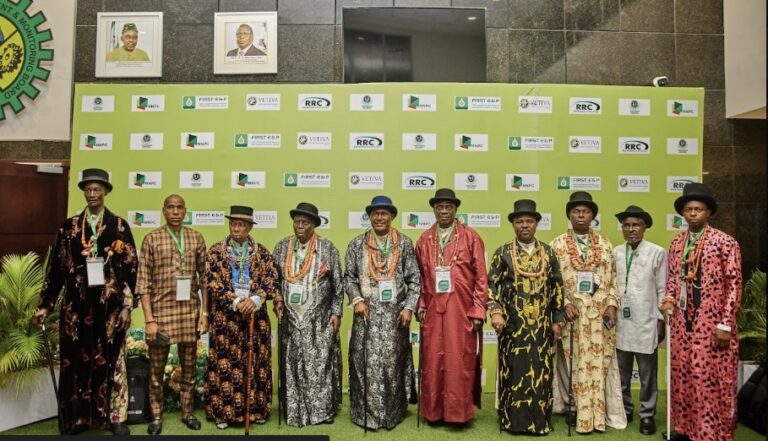 L-R: Ambrose Simeon Ayebaikio (Regent Opu-Okummbiri); Jonah Jack (from Ekeni); Daniel Williams Braemi (Ezetu 2); JTC Leghemo (Koluama 1); I.N. Igbousa(Ezetu 1); Michelin A. Osaisa (Deputy Amananawei of Koluama 2); Tekenah Nelson Oki (Regent Sangana); Reginald H. Dadigi-Okiya (Okumbiribeleu); Daniel Dordor (Representative from Oginibiri); Kurontimi Leslie (Fishertown); Olabai Levi Olozulu (Oropa Ruler not in photo)