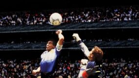 maradona-hand-of-god-england-argentina